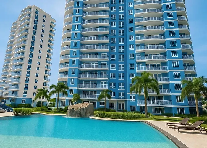 Searise Pool Near Dusit Thani Punta Engano (Mactan)